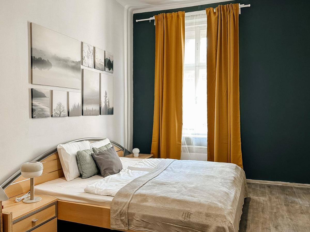 Savor Apartment Прага Экстерьер фото
