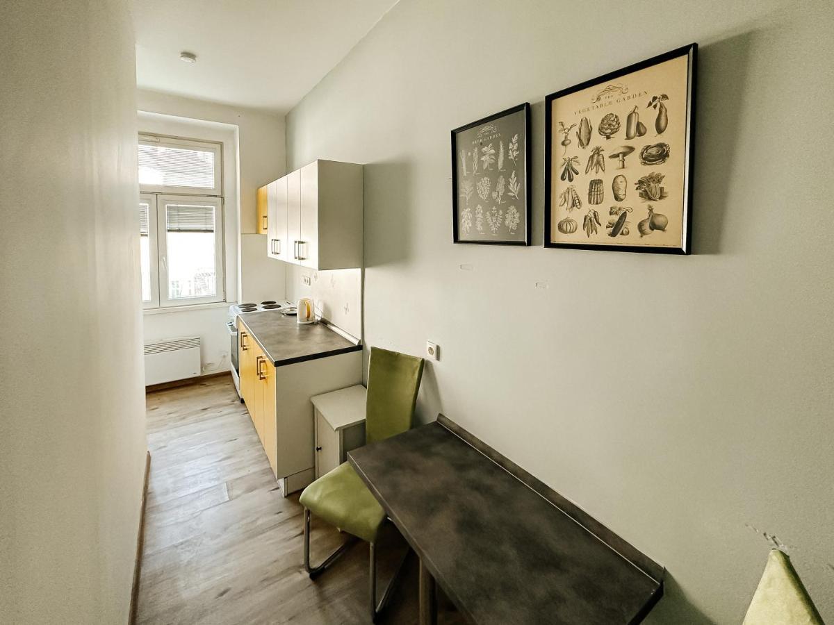 Savor Apartment Прага Экстерьер фото
